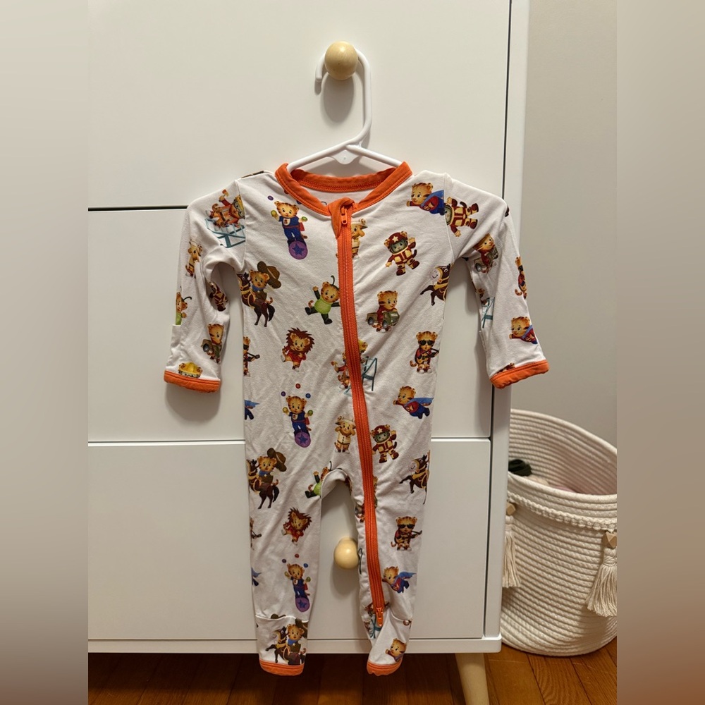 Soulbaby Daniel Tiger dress up day cozie